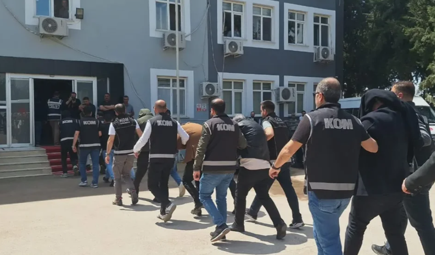 Halfeti’de deprem etkisi yaratan operasyon: 29 tutuklama