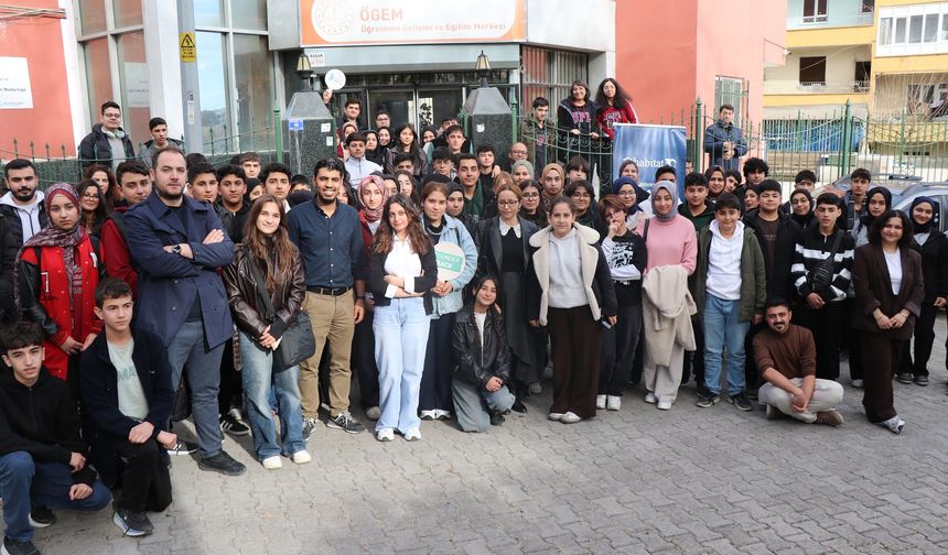 Büyükşehirden gençlere gelecek odaklı eğitim hamlesi