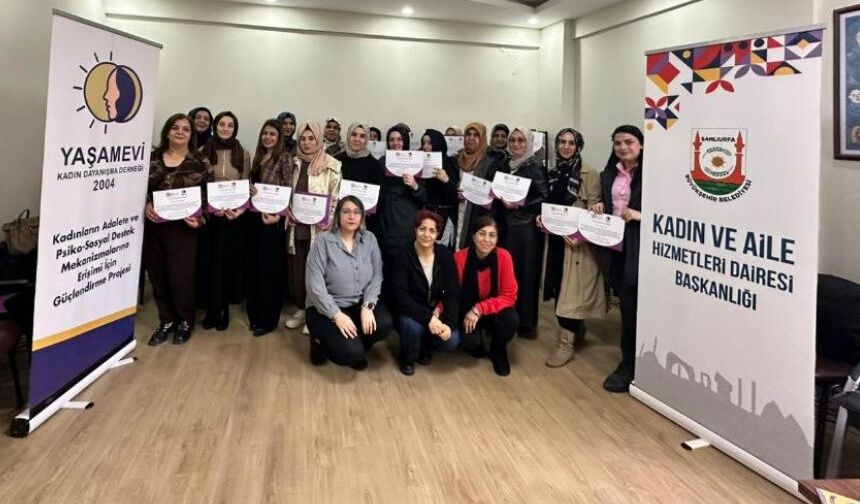 Kadın Daire Personelinin Sosyal Çalışmacı Atölyesi Tamamlandı