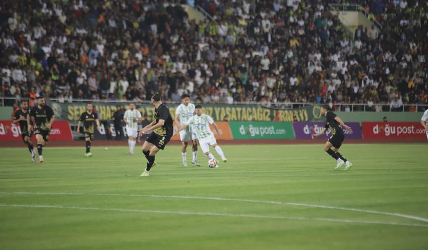 Şanlıurfaspor Evinde Yıkıldı: Muğlaspor Avantajı Kaptı