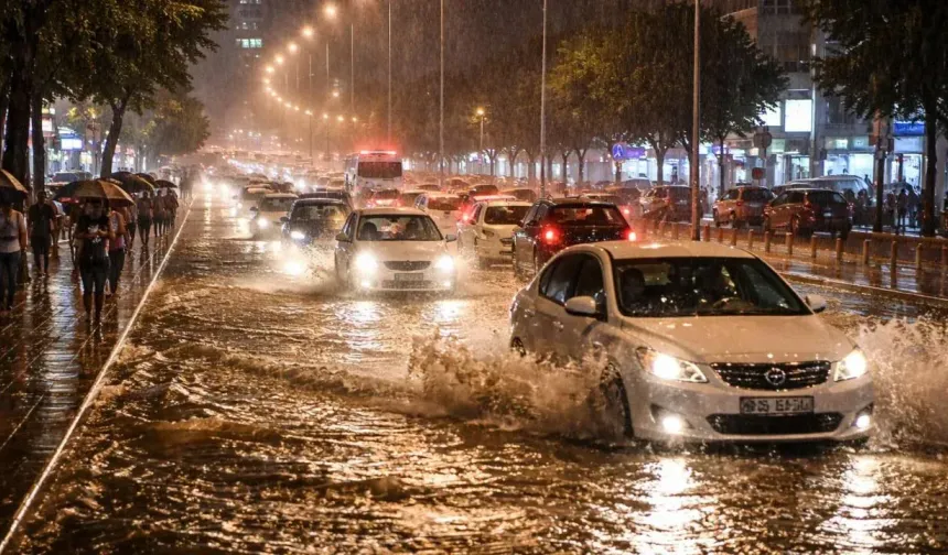 Vali Şıldak kuvvetli sağanak yağışlara karşı vatandaşları uyardı