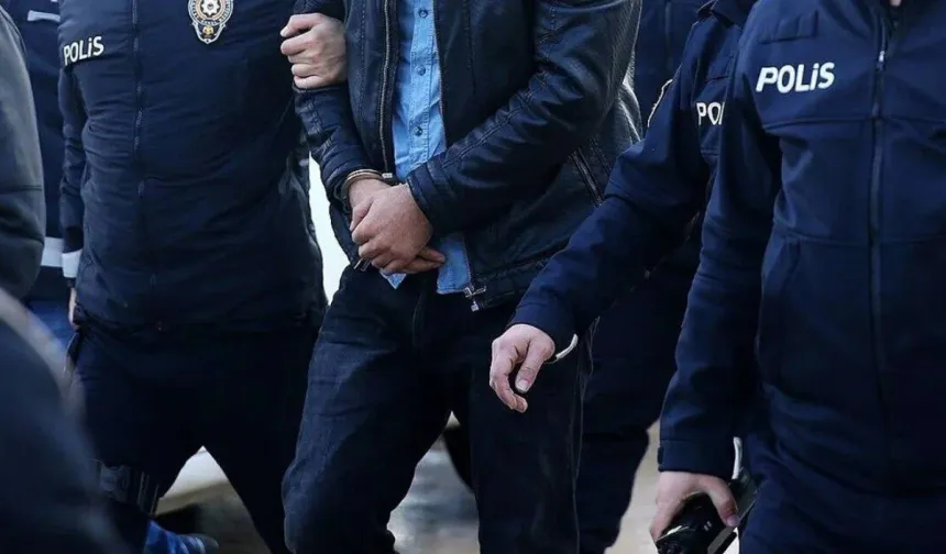 Dev operasyonun bilançosu ağır: Yüzlerce kilo madde ele geçirildi