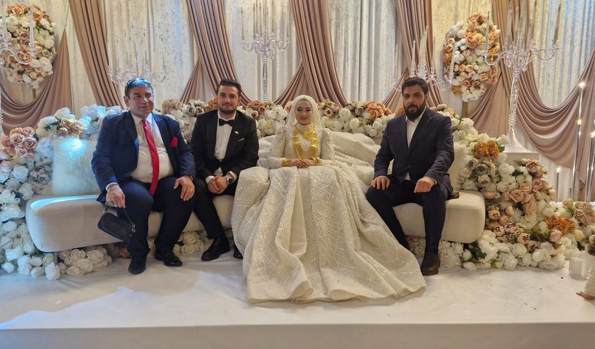 Eğitimci Ressam Muharrem Çelik’in Kızı “Minik Picasso” Dünya Evine Girdi