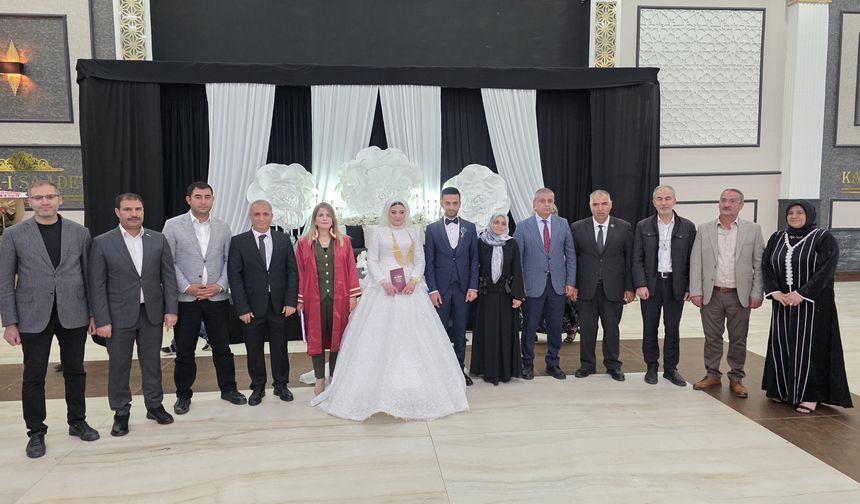 Etgü ve Doğan ailesinin mutlu günü