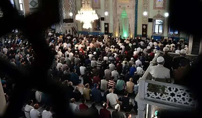 Diyanet Açıkladı: Urfa’da Bayram Namazı Saati Netleşti
