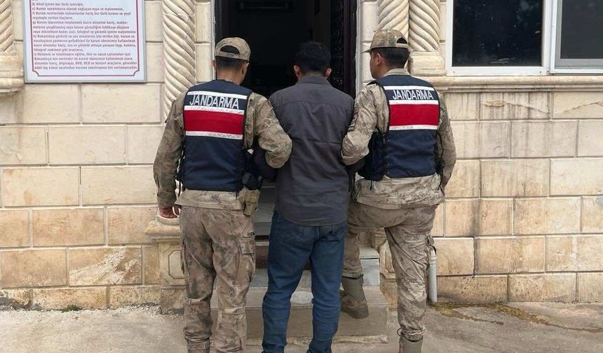 Şanlıurfa’da Dolandırıcılık Suçundan Aranan Şahıs Yakalandı