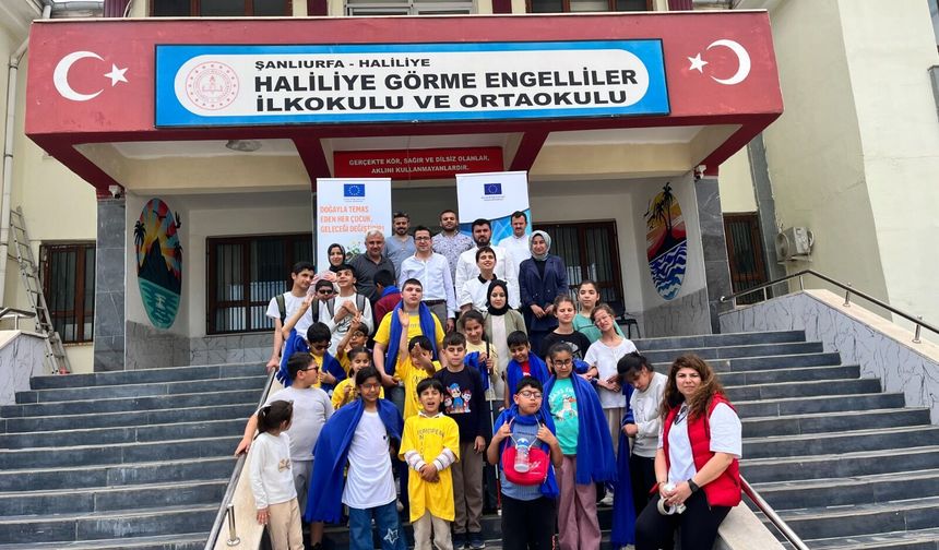 Görme engelli öğrenciler “For Our Planet” ile doğayı keşfetti