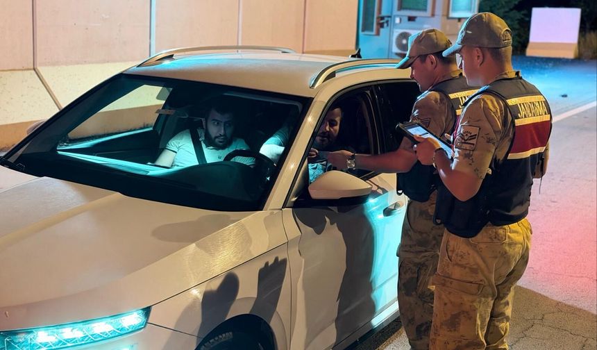 Jandarmadan bayram trafiğinde can güvenliği seferberliği