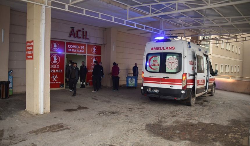 Şanlıurfa’da şarampole devrilen otomobil can aldı