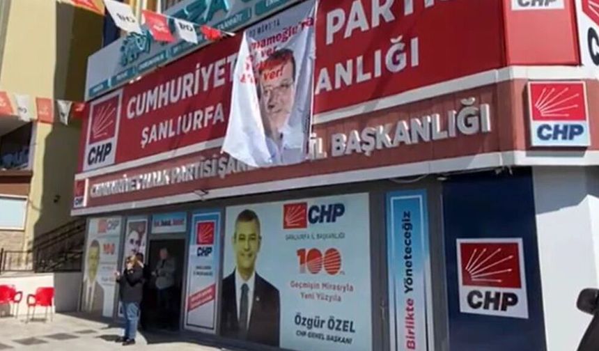 Urfa imza vermedi, 74 İl Başkanı CHP’de Acil Kurultay İstedi
