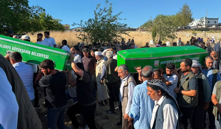 Karaman'da vefat eden 3 çocuk Urfa'da toprağa verildi