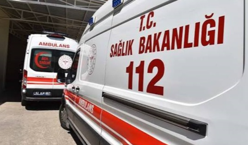 Traktör devrildi, 18 yaşındaki sürücü altında kaldı