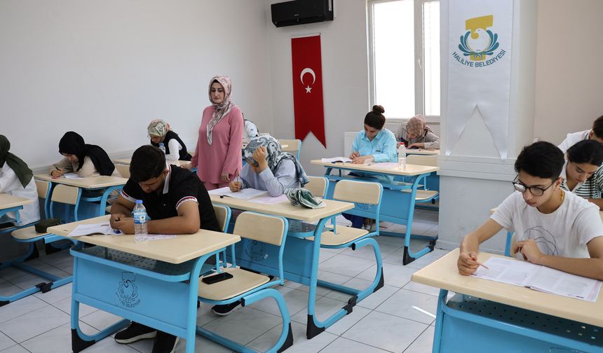 Haliliye'de her yaştan vatandaşa eğitim ve sanat desteği