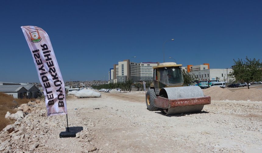 Büyükşehir, Şehir Hastanesi yolunu genişletiyor