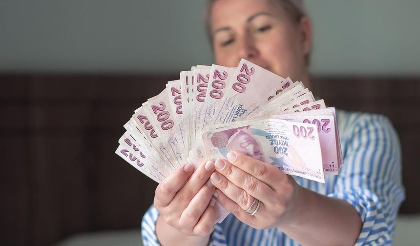 Cumhur ittifakından tarihi adım: maaşları artıyor