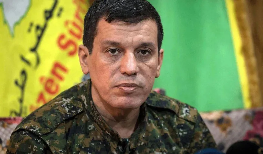 Suriye'de terör örgütü YPG kendini feshetti
