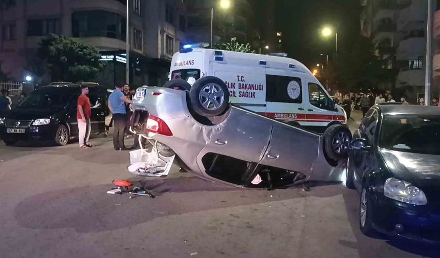 Urfa'da mesai çıkışı kaza: polis memuru yaralandı