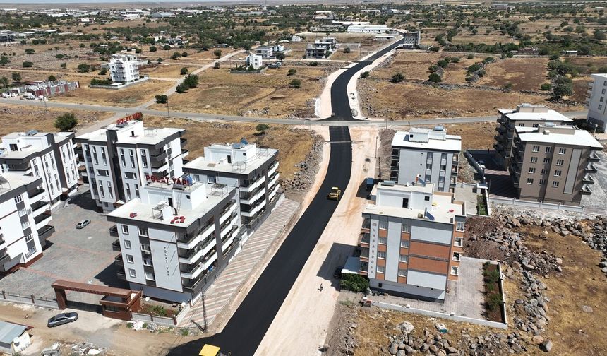 Siverek’te Ramazan Baran Bulvarı Sıcak Asfaltla Yenilendi