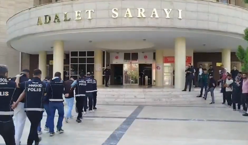 Şanlıurfa’da narkotik baskını: 13 şüpheli cezaevinde