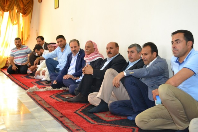 AK Parti Şanlıurfa Milletvekili ve Milletvekili Adayı Halil Özcan, seçim çalışmalarını sürdürüyor