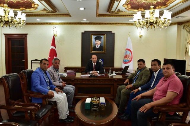 Vali Abdullah Erin'e ziyaretler