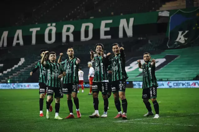 Trendyol Super Lig E Ilk Yukselen Takim 18527993 2221 M