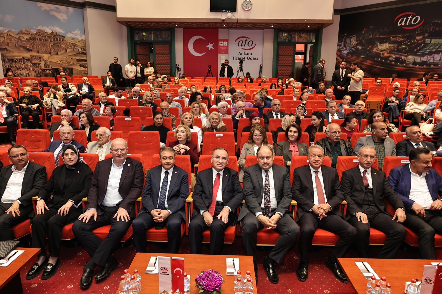 Şanliurfa’nin 105 Yillik Kurtuluş Gururu Başkent’te Yaşatildi (11)