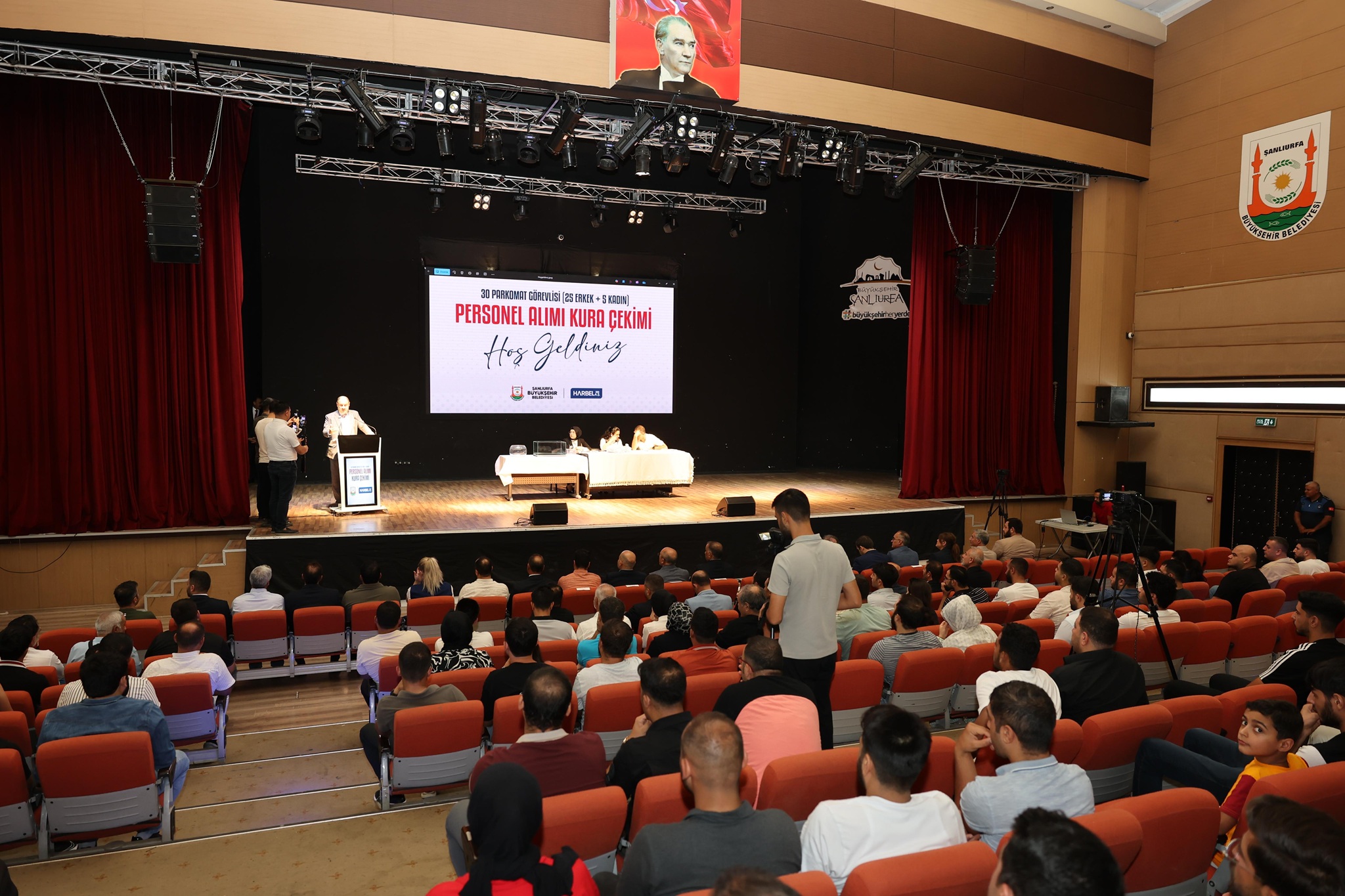 Büyükşehi̇r’de 30 Şansli İsi̇m, Noter Huzurunda Kura İle Beli̇rlendi̇ (3)
