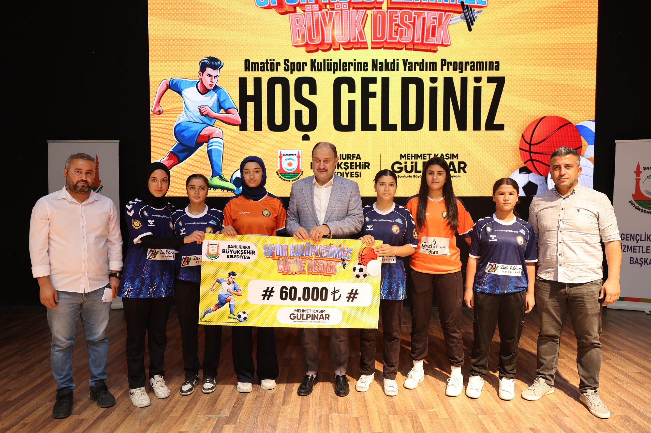 Şanliurfa Büyükşehi̇r Beledi̇yesi̇’nden Amatör Spor Kulüpleri̇ne 6 Mi̇lyon Tl Destek (19)