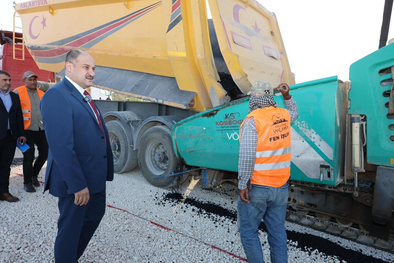 Başkan Gülpinar Di̇reksi̇yona Geçti̇, Şehi̇r Hastanesi̇ Yolunda Kali̇teyi̇ Test Etti̇ (5)