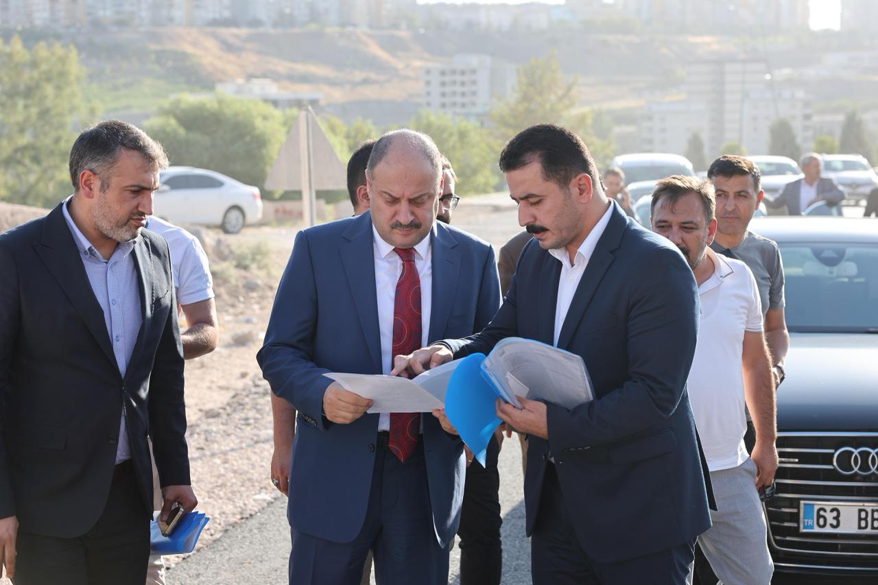 Başkan Gülpinar Di̇reksi̇yona Geçti̇, Şehi̇r Hastanesi̇ Yolunda Kali̇teyi̇ Test Etti̇ (7)