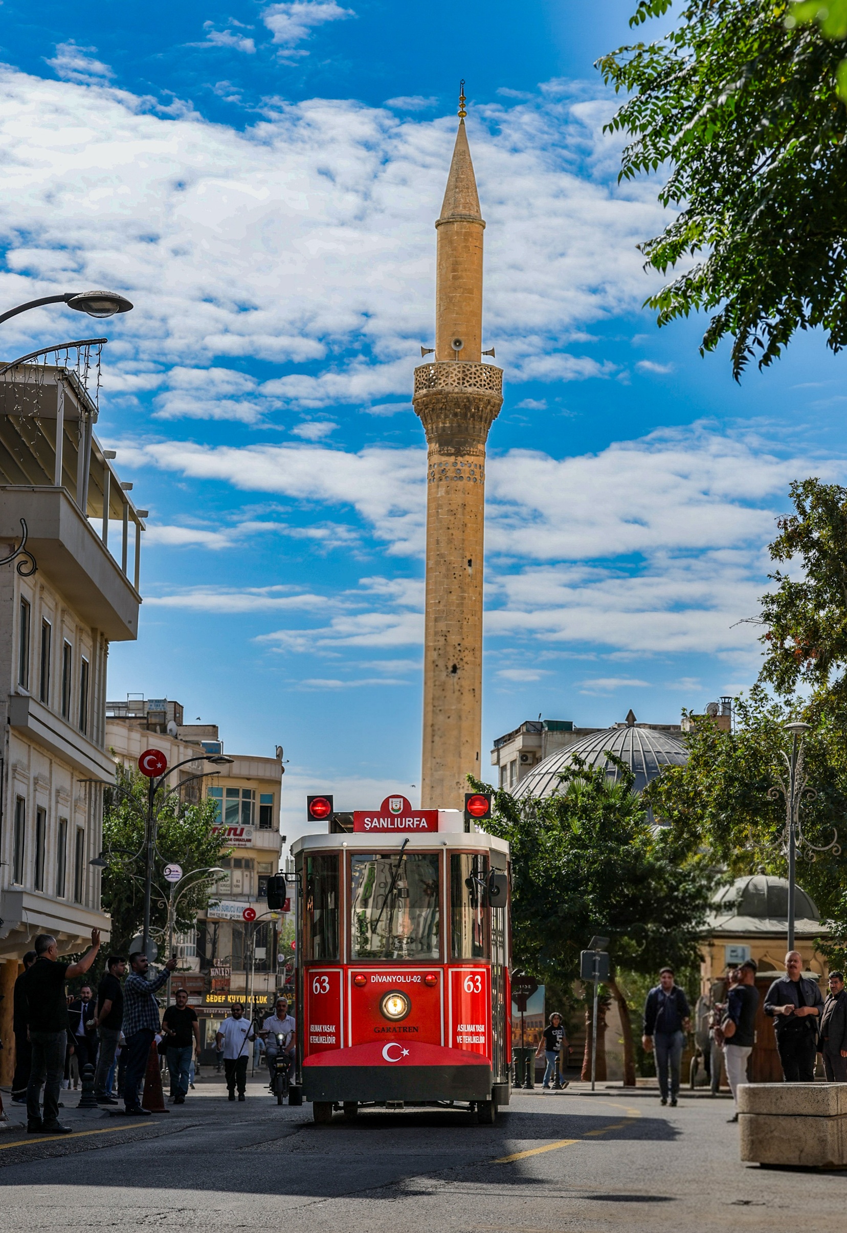 Şanliurfa’da Tari̇hi̇ Adim Atildi (1)