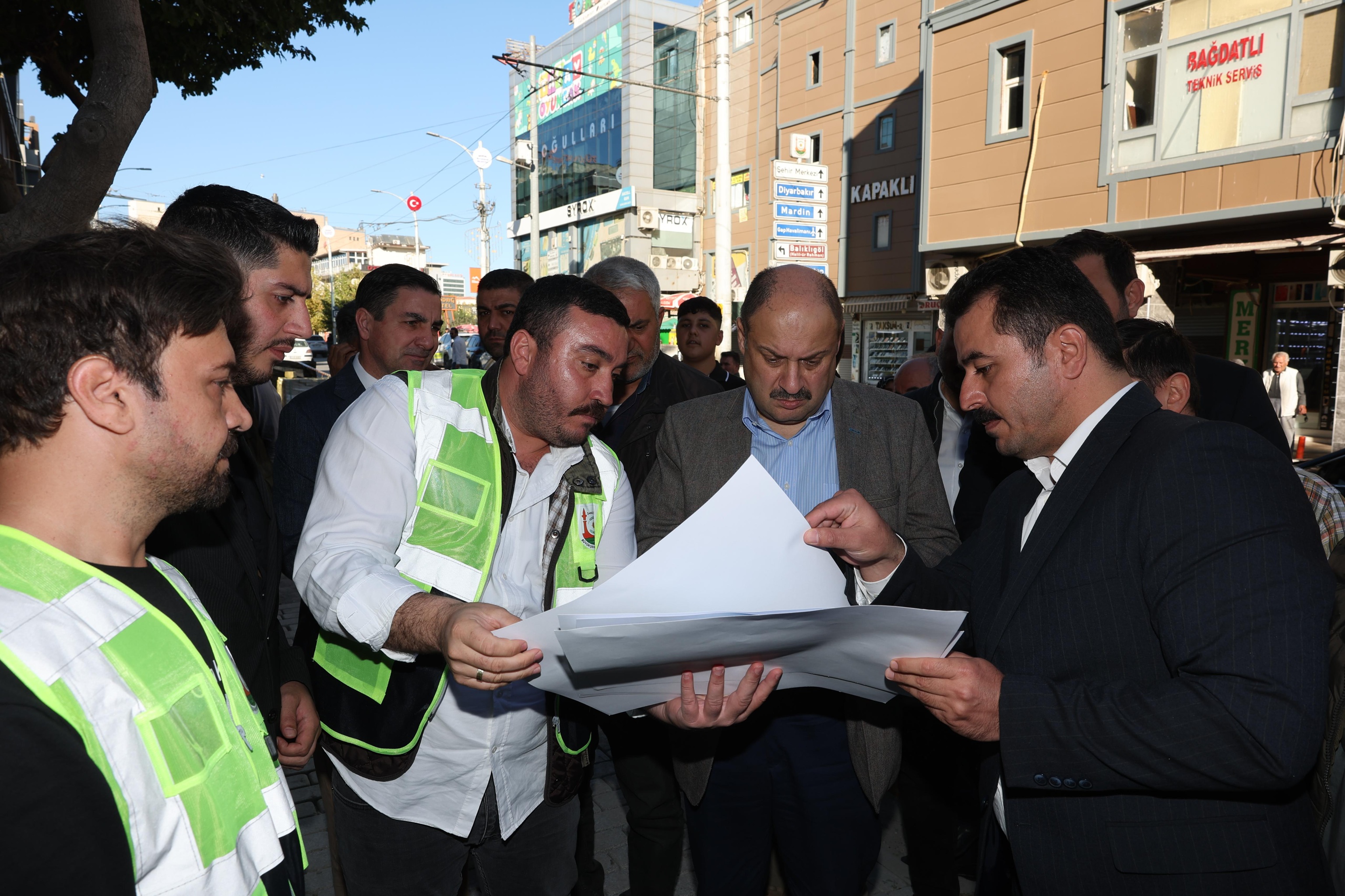 Başkan Gülpinar, Di̇vanyolu’ndaki̇ Çalişmalari Yeri̇nde İnceledi̇ (2)