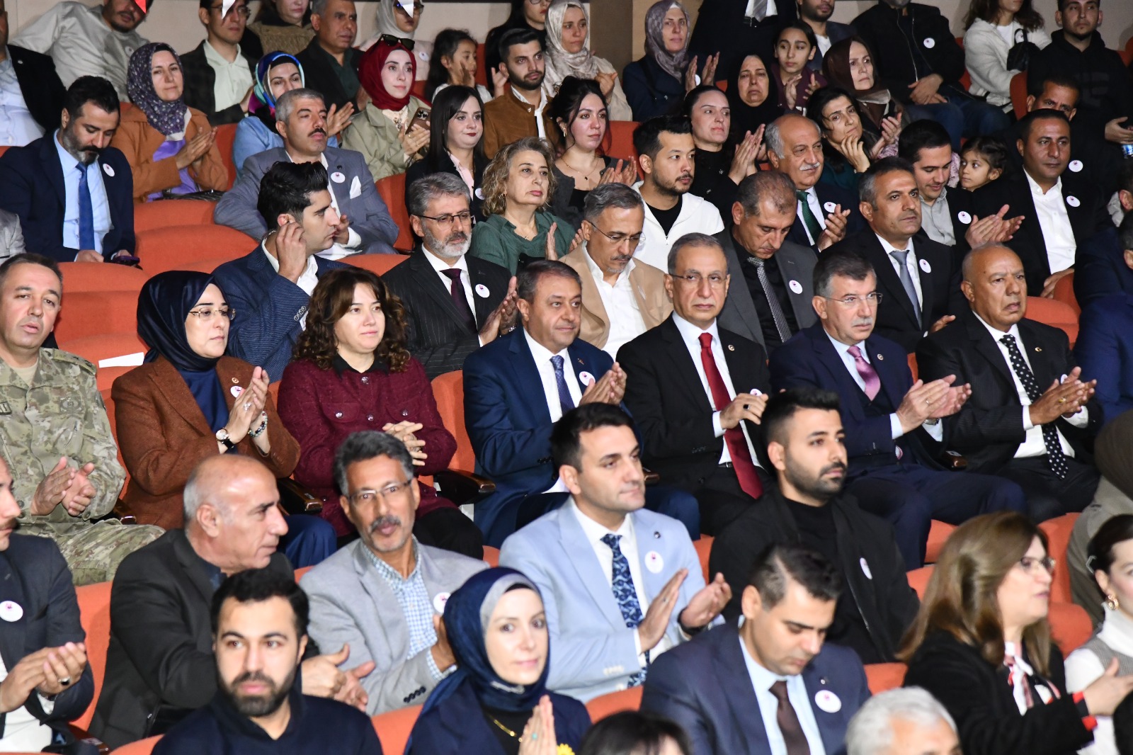 I M G 20251124 W A0026