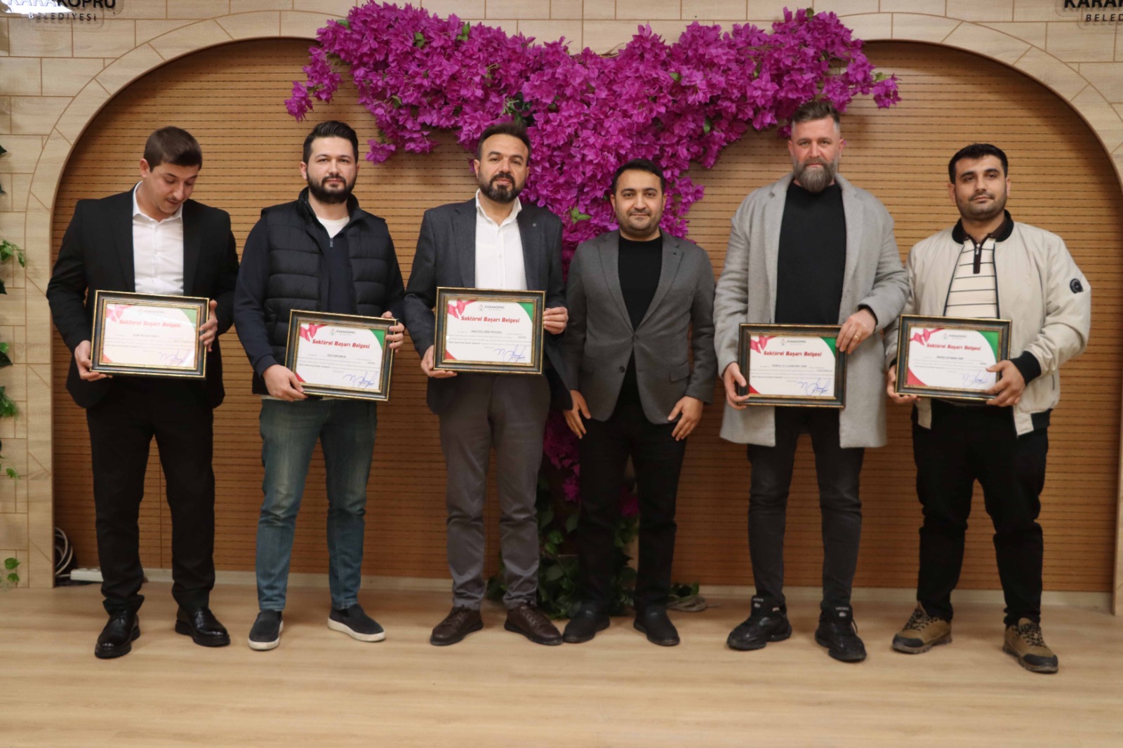 I M G 20251224 W A0094