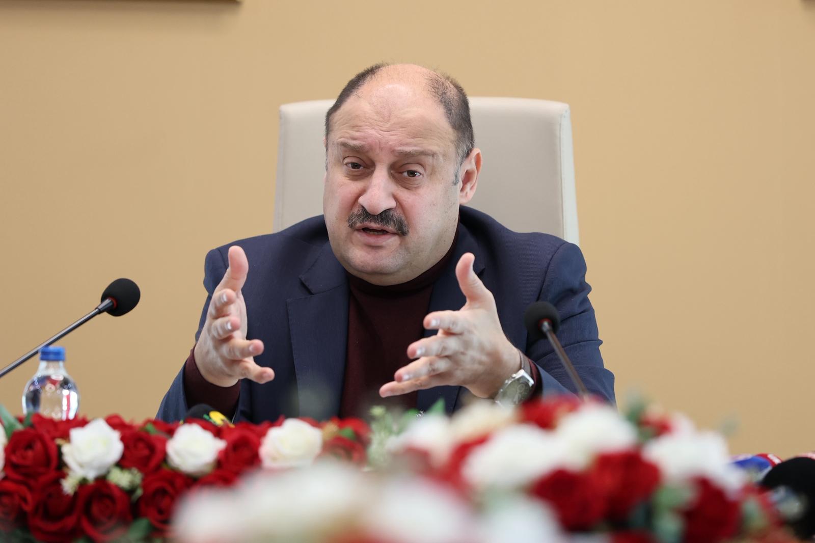 Başkan Gülpinar, Karla Mücadele Çalişmalarini Değerlendi̇rdi̇ (1)