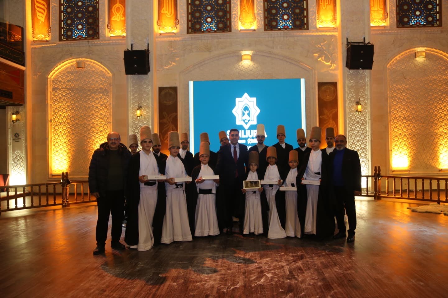 Db991B5F 7F9E 4Fbd 9263 D4Ffae9C1A02