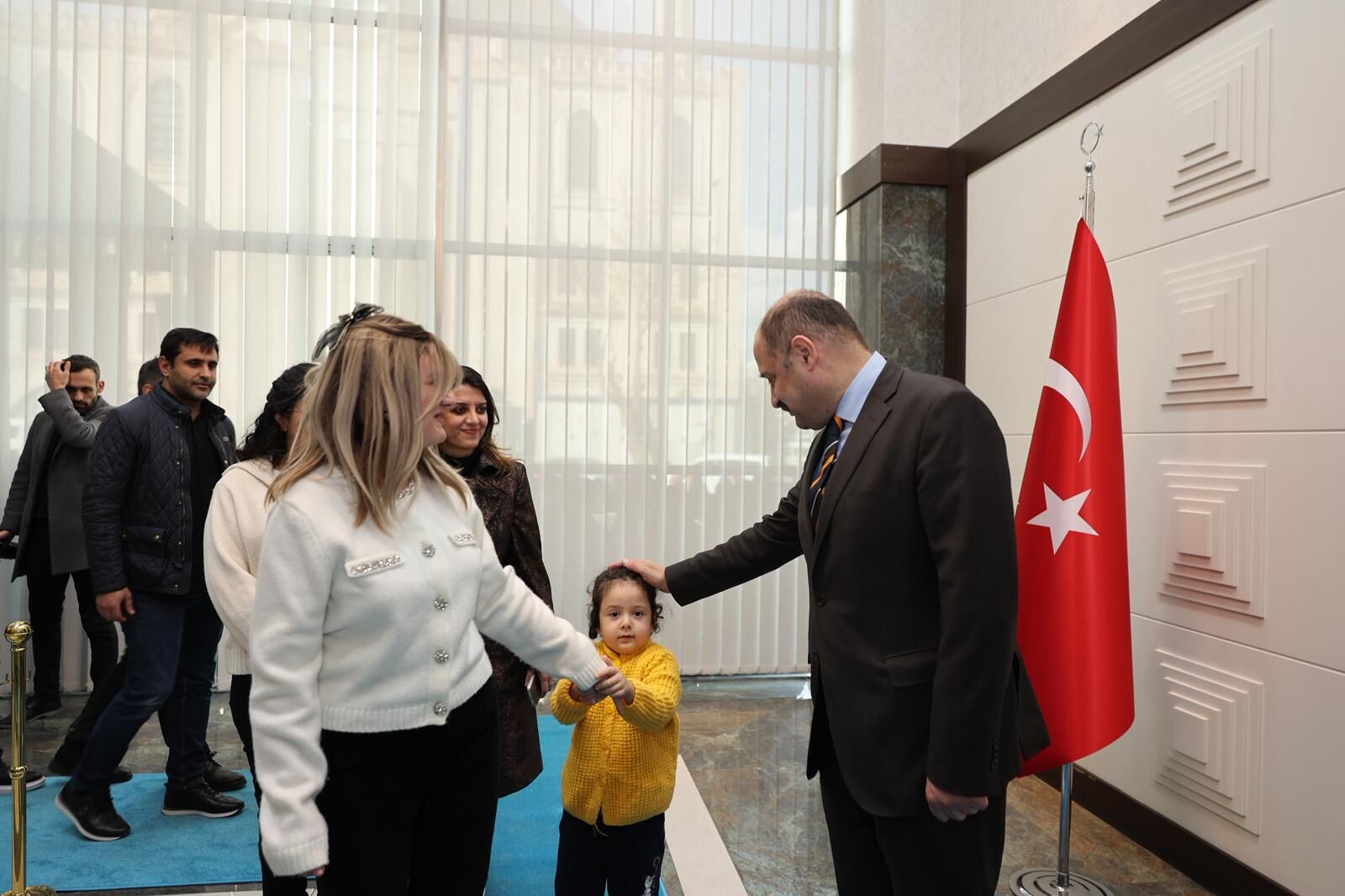 Başkan Gülpinar, Beledi̇ye Personeli̇yle Bayramlaşti (3)