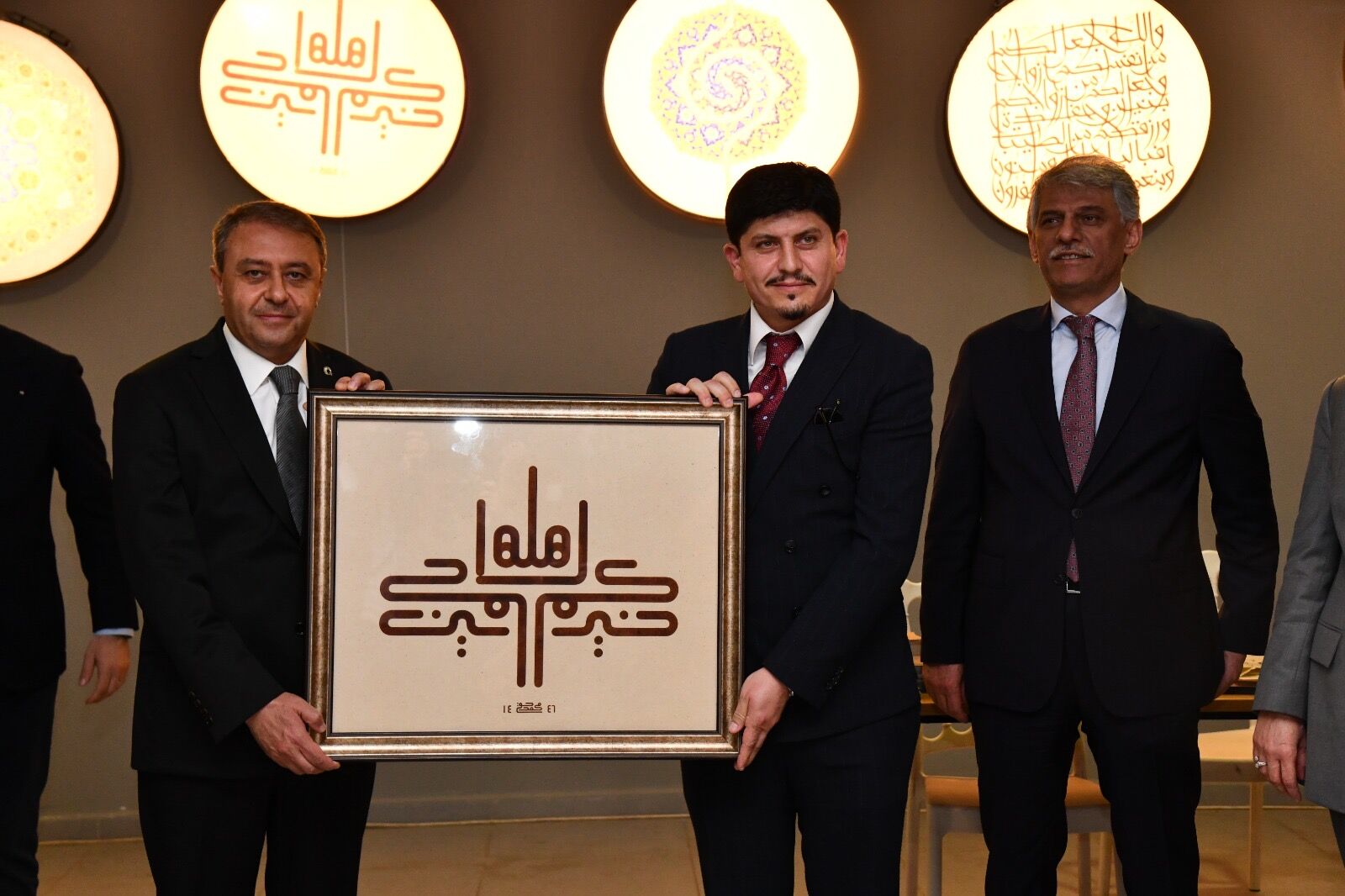 1E3Eeffc 1Aa0 4323 Ba26 Ed86B5F45983