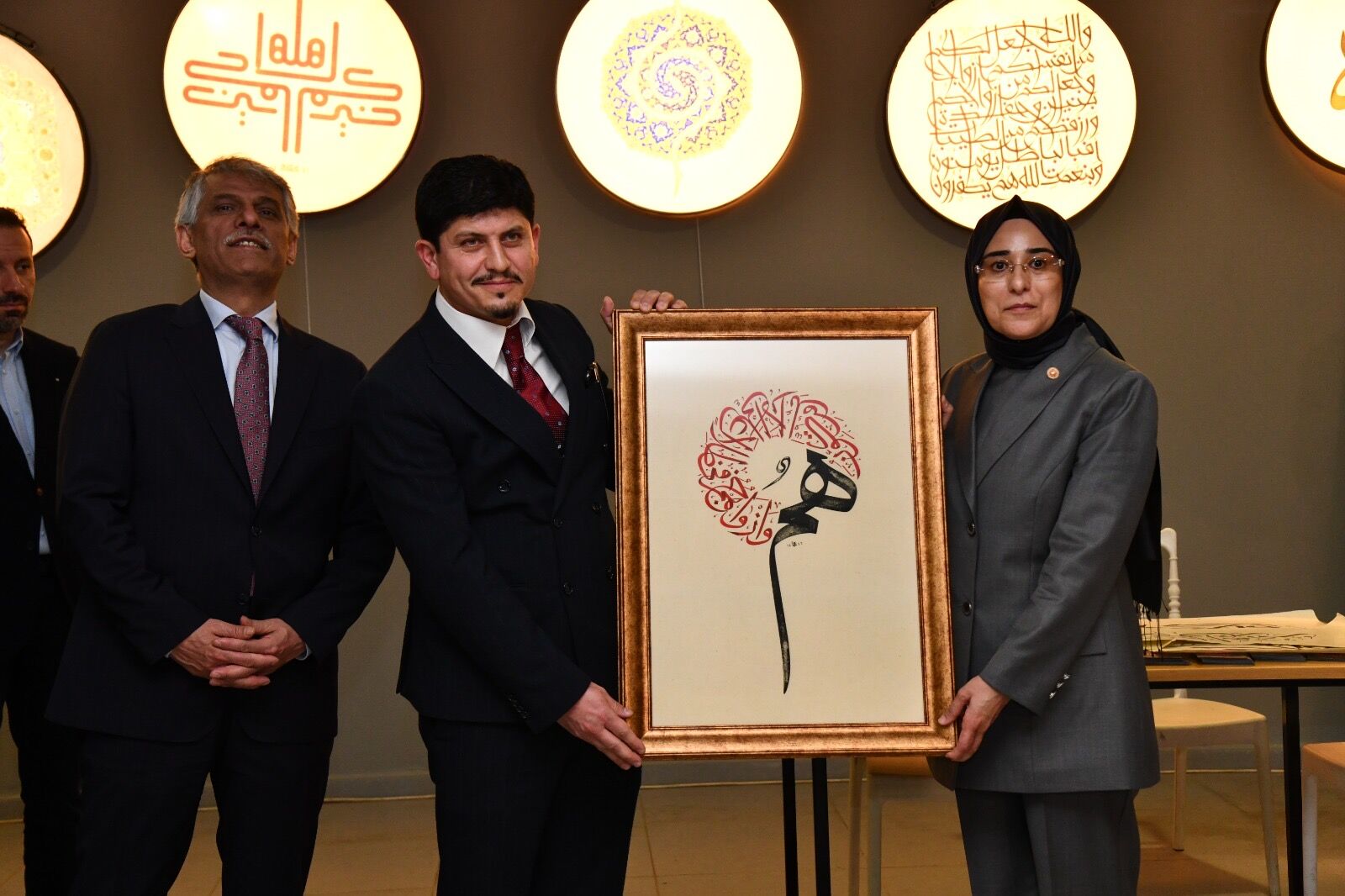 B568Ddb3 B817 442F A8E3 932F89854277