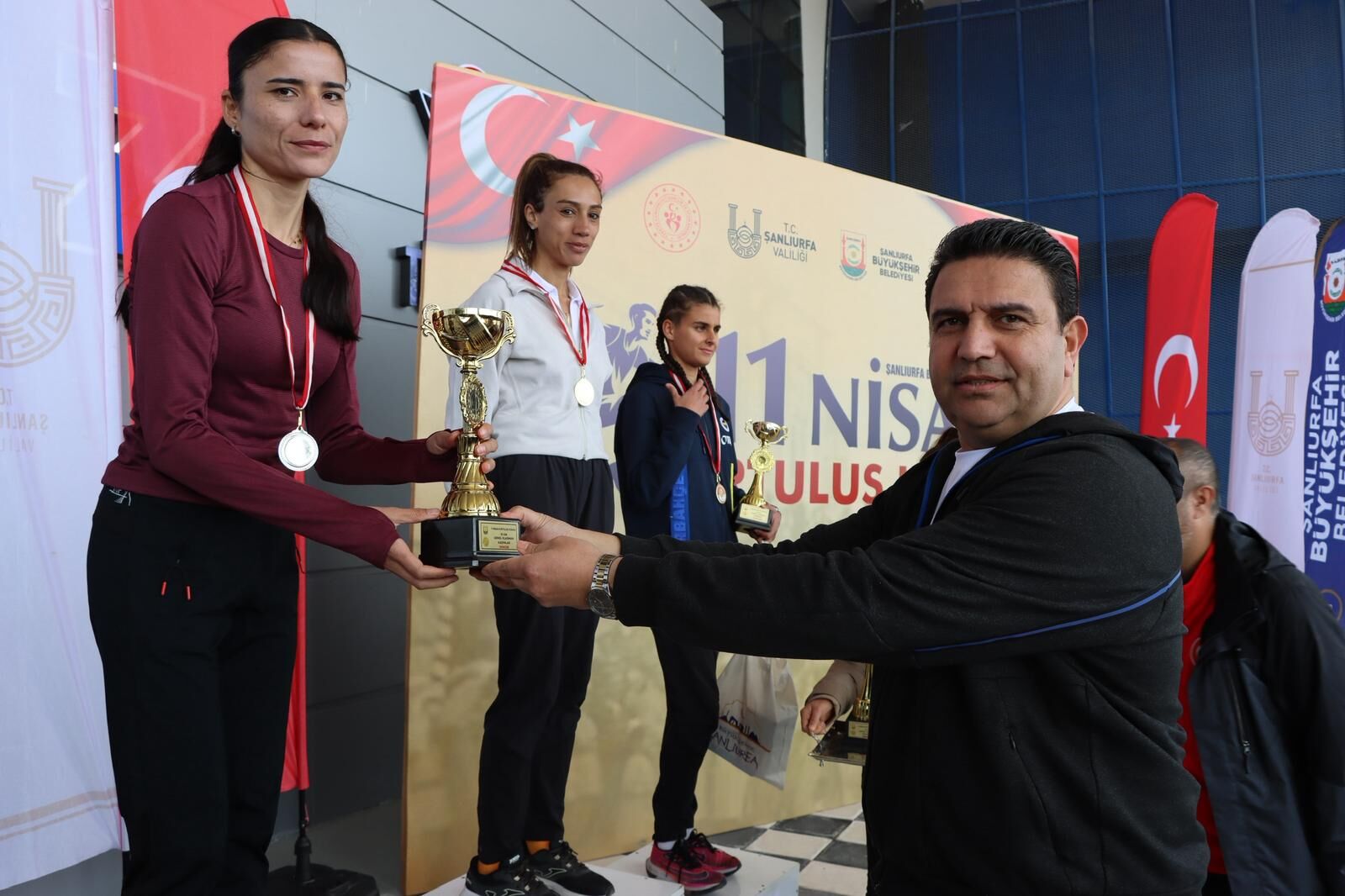 Şanliurfa’da 11 Ni̇san Coşkusu Koşuyla Taçlandi (6)