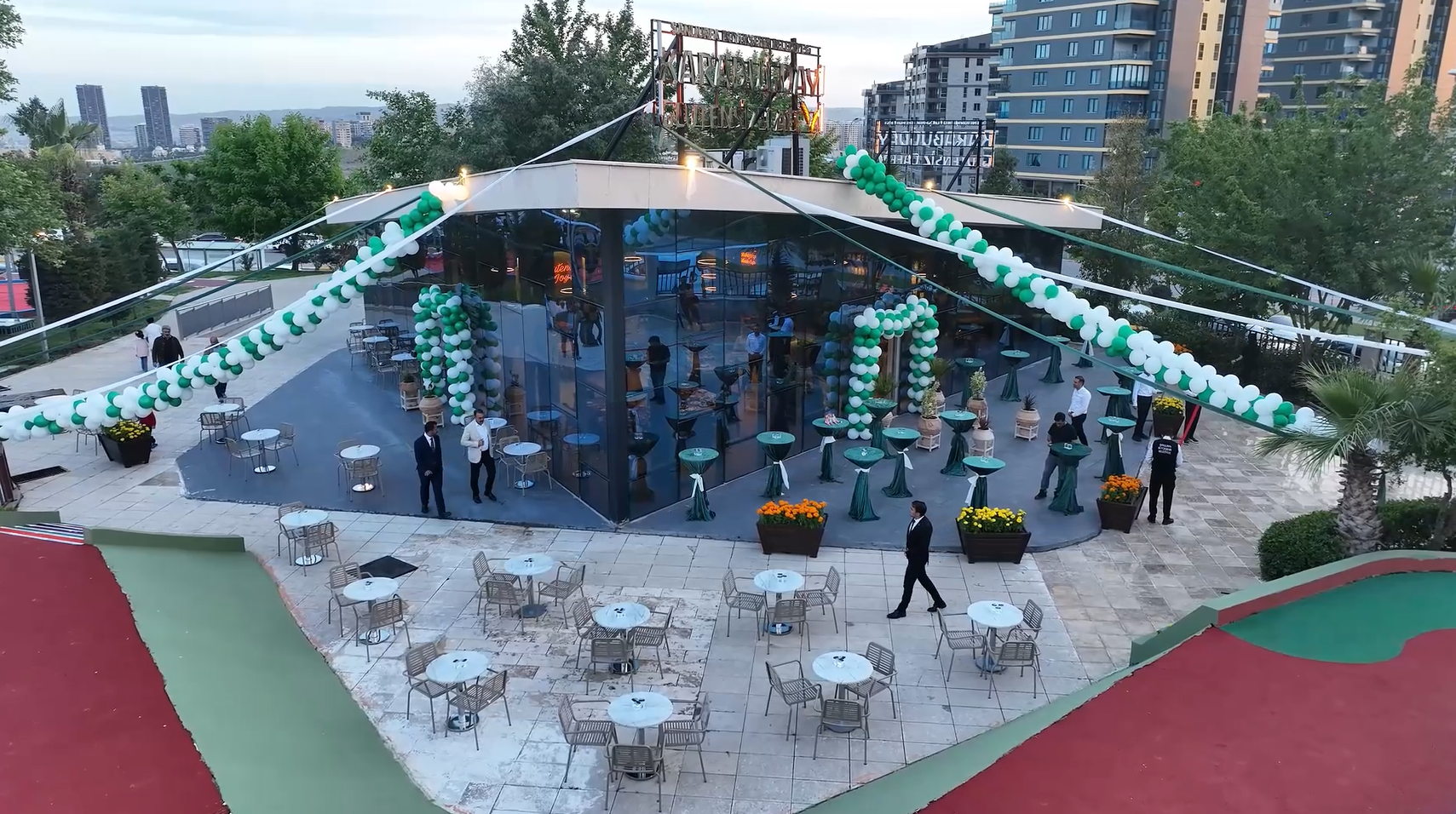 Şanliurfa’da Karabuğday Glutensi̇z Kafe Hi̇zmete Açildi (2)