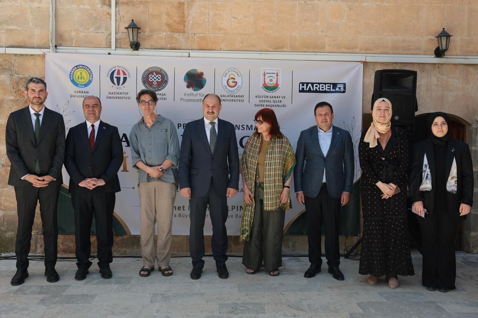 Başkan Gülpinar “Bi̇r Çocuğun Gülümsemesi̇ Şehri̇n Yeni̇den Nefes Almasidir” (6)