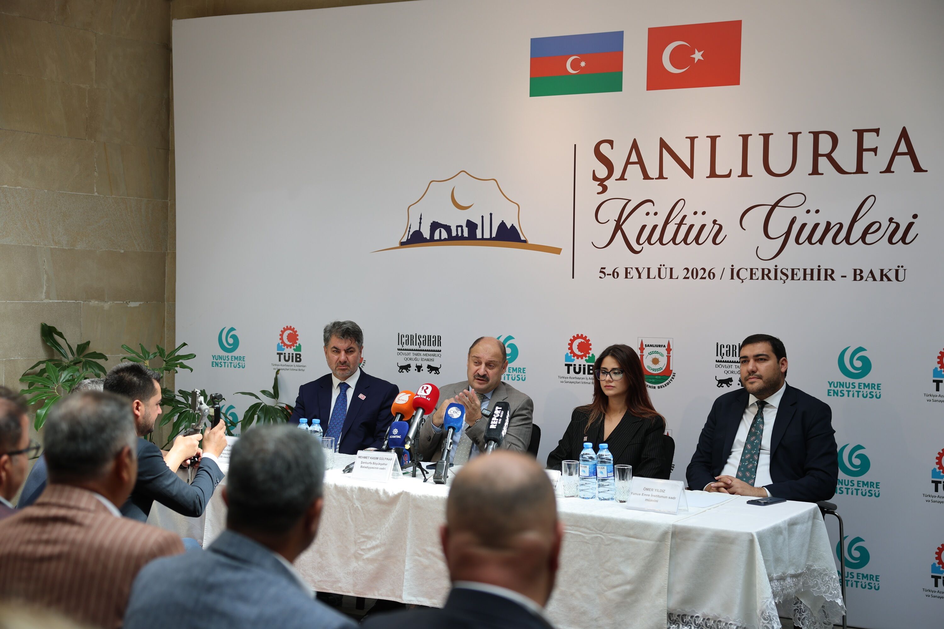Şanliurfa’nin Fotoğraflari Bakü’de Sergi̇leni̇yor (6)