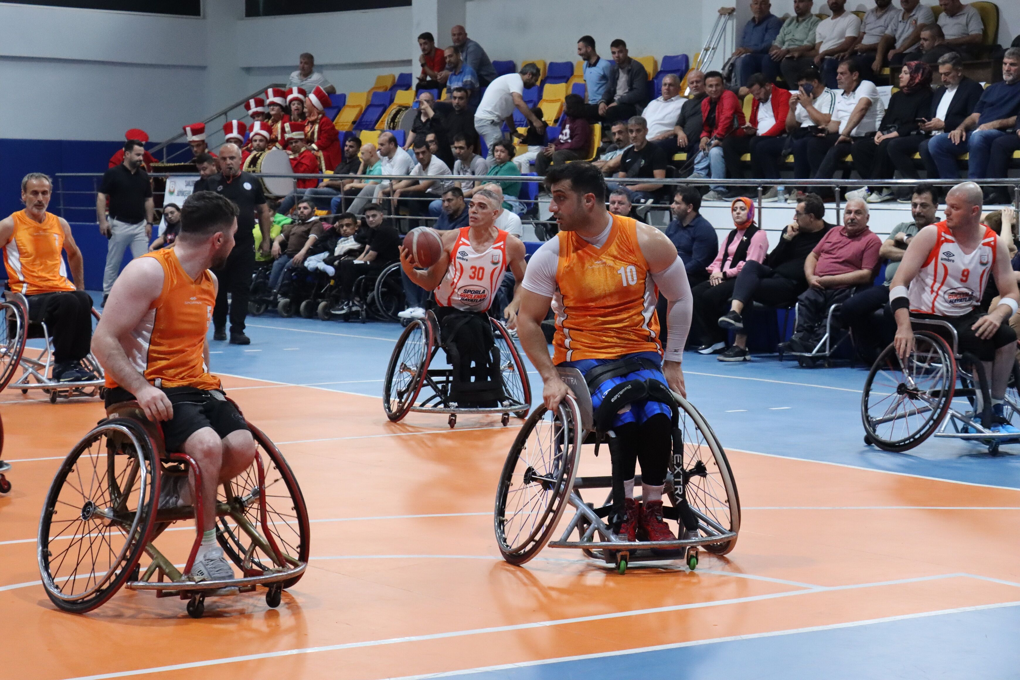 2. Göbekli̇tepe Tekerlekli̇ Sandalye Basketbol Turnuvasi Sona Erdi̇ (11)